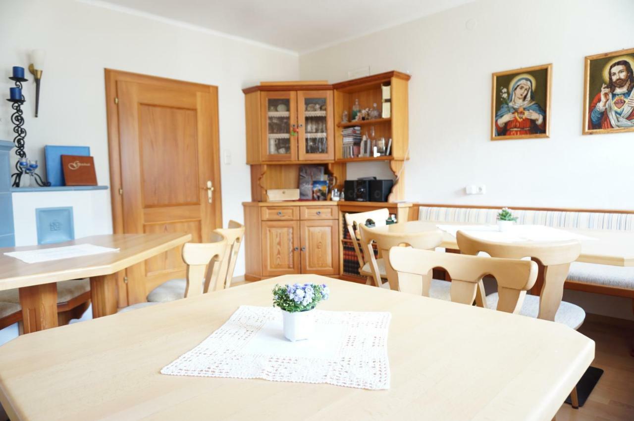 Apartmán Musikhof Lexer Liesing Exteriér fotografie